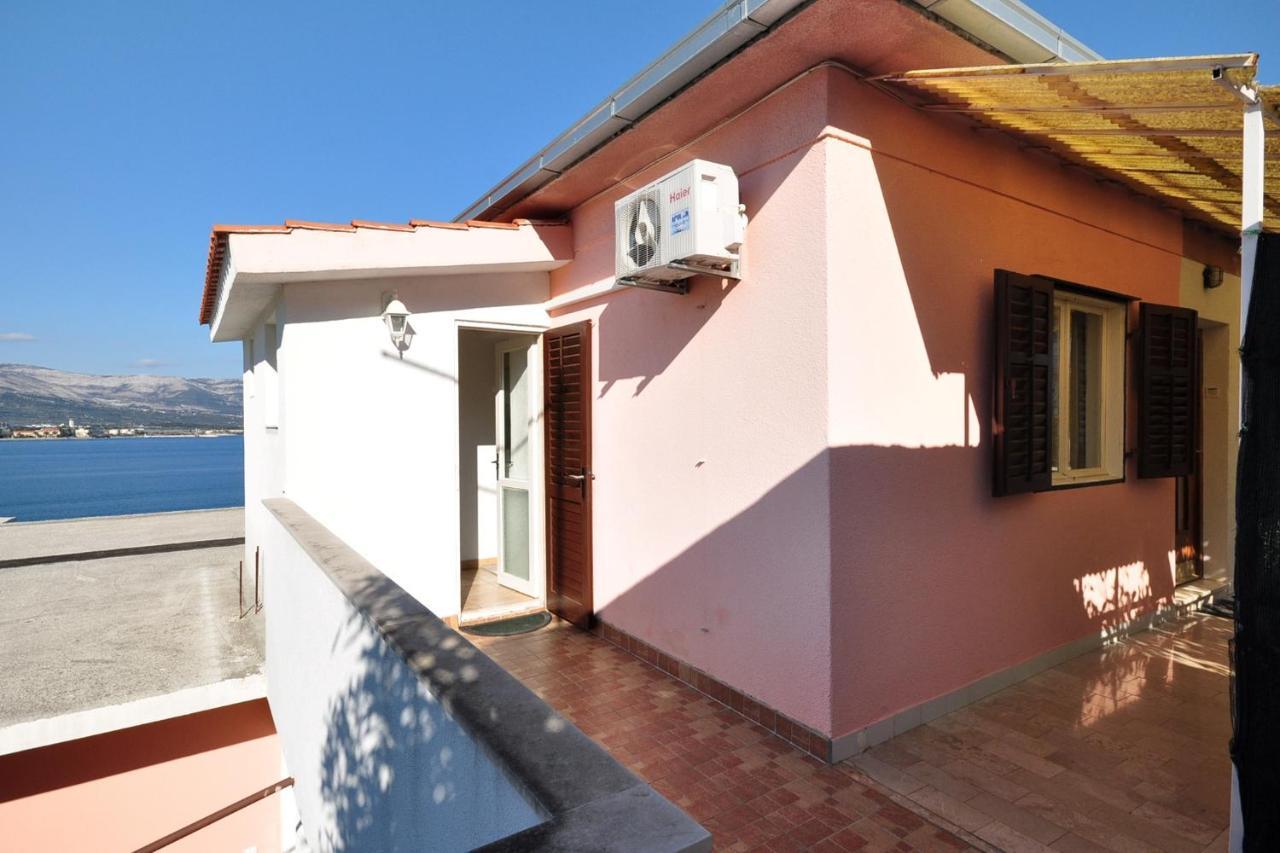 Apartments By The Sea Arbanija, Ciovo - 1085 Trogir Buitenkant foto