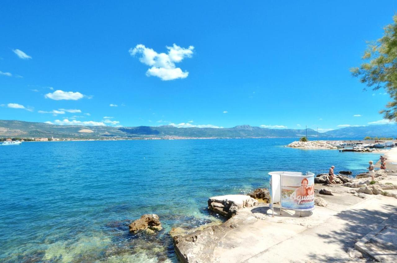 Apartments By The Sea Arbanija, Ciovo - 1085 Trogir Buitenkant foto
